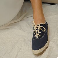  : Gallery : keds : 2007 : 17 : tara_balloons12.jpg