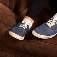  : Gallery : keds : 2010 : 52 : noelle011.jpg