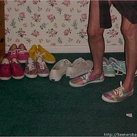  : Gallery : original : 2001 : 05 : cj-reno011.jpg