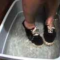  : Gallery : original : 2001 : 08 : T_wet028.jpg