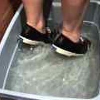  : Gallery : original : 2001 : 08 : T_wet047.jpg