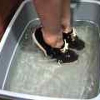  : Gallery : original : 2001 : 08 : T_wet079.jpg