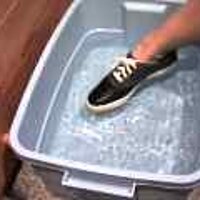  : Gallery : original : 2001 : 08 : T_wet535.jpg