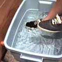  : Gallery : original : 2001 : 08 : T_wet640.jpg