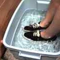  : Gallery : original : 2001 : 08 : T_wet782.jpg