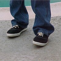  : Gallery : original : 2001 : 09 : dil41.jpg
