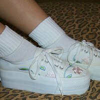  : Gallery : original : 2002 : 01 : joy17a.jpg