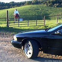  : Gallery : original : 2002 : 03 : San-Bad_schoolgirl_jumps_fence18.jpg