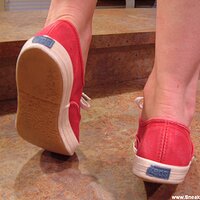  : Gallery : original : 2005 : 13 : RedKeds09.jpg