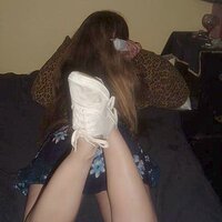  : Gallery : original : 2005 : 23 : dirtywhitekeds029.jpg