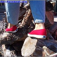  : Gallery : original : 2013 : 04 : slred007.jpg