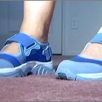  : Gallery : original : 2013 : 11 : garysskechers7.JPG