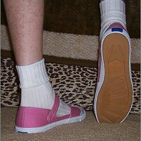  : Gallery : original : 2013 : 11 : pinkcraves2.jpg