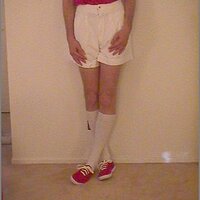  : Gallery : original : 2013 : 16 : dk_g_red_whiteshorts.jpg