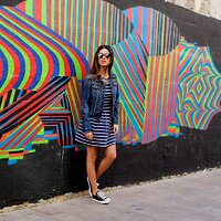 e5f92b63e1baae55d19477b721aca008aa83beb0-valencia-day-2-casual-chic-in-stripes-13-1200.jpg