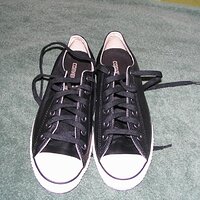cummy leather lo-top chucks 001.jpg