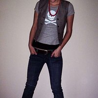 755236496_l.jpg