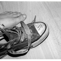 Converse_by_cheezysheep.jpg