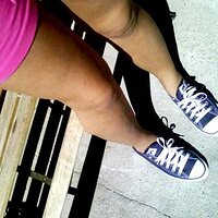 chucks2_by_hollywoodland.jpg