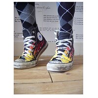 Les_Converses_qui_t__enflamment_by_bart_helemys.jpg