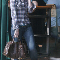 michelletrachtenberg_org-westhollywood2007mar3-010.jpg