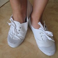 img_white kicks 3520_14136299.jpg