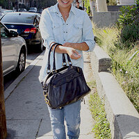 hayden-panettiere_NET-2009june30-westhollywood-09.jpg