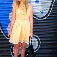 yellow-dahlia-dress-black-converse-shoes-black-next-bag_400.jpg