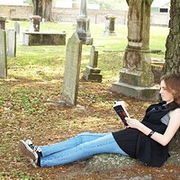 good_readin___by_inkstainedhands518-d4l0k2v.jpg