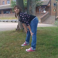 GlamourImageBucket-Submitted-Bethany Miers253c8dfd-213f-4d38-86d9-0d5337c95bf4-me and my convers.jpg