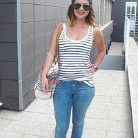 hm-camisetas-blanco-jeans-1.jpg