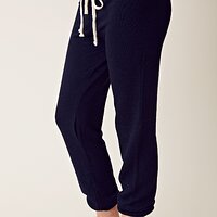 navy-sweats-3_1.jpg