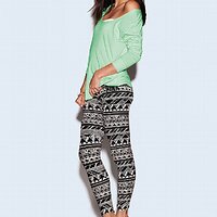 Sara Sampaio for VS Pink March 2013-001.jpg