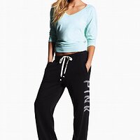 Jessica Hart for VS Pink December 2012-000.jpg