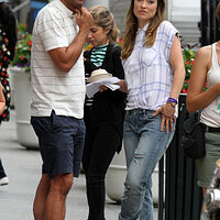 olivia-wilde-bobby-cannavale-bond-hbo-rock-roll-project-39.jpg
