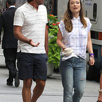 olivia-wilde-bobby-cannavale-bond-hbo-rock-roll-project-37.jpg
