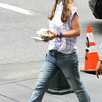 olivia-wilde-bobby-cannavale-bond-hbo-rock-roll-project-15.jpg