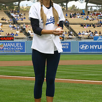 60353-lauren-conrad-throws-out-the-first-pitch-at-.jpg