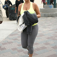 amber-rose-filming-reality-show-06232011-22.jpg