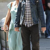 celebutopia-olivia-jason-nyc-may12-cu-olya (4).jpg