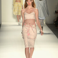 Ruffian+Runway+Spring+2013+Mercedes+Benz+Fashion+SRNDl3LpBvil.jpg