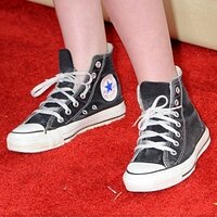 Kristen-Stewart-love-converse-3-converse-6624173-400-330.jpg