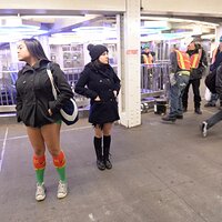 pants-subway-ride-new-york-city.jpg