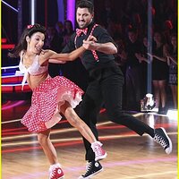 meryl-davis-maksim-chmerkovskiy-judges-apologizing-dwts-07.jpg