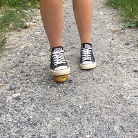 Apple crush with Converse - Queen L.mp4