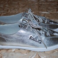 LA Gear Silver Mylar 1.jpg