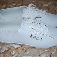 LA Gear White Leather 2.jpg