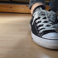 black low converse shoeplay.mp4