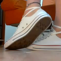 smelly feet and shoes.wmv.mp4