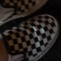 BAREFOOT 🦶 SHOEPLAY ft. Checkerd Vans.mp4